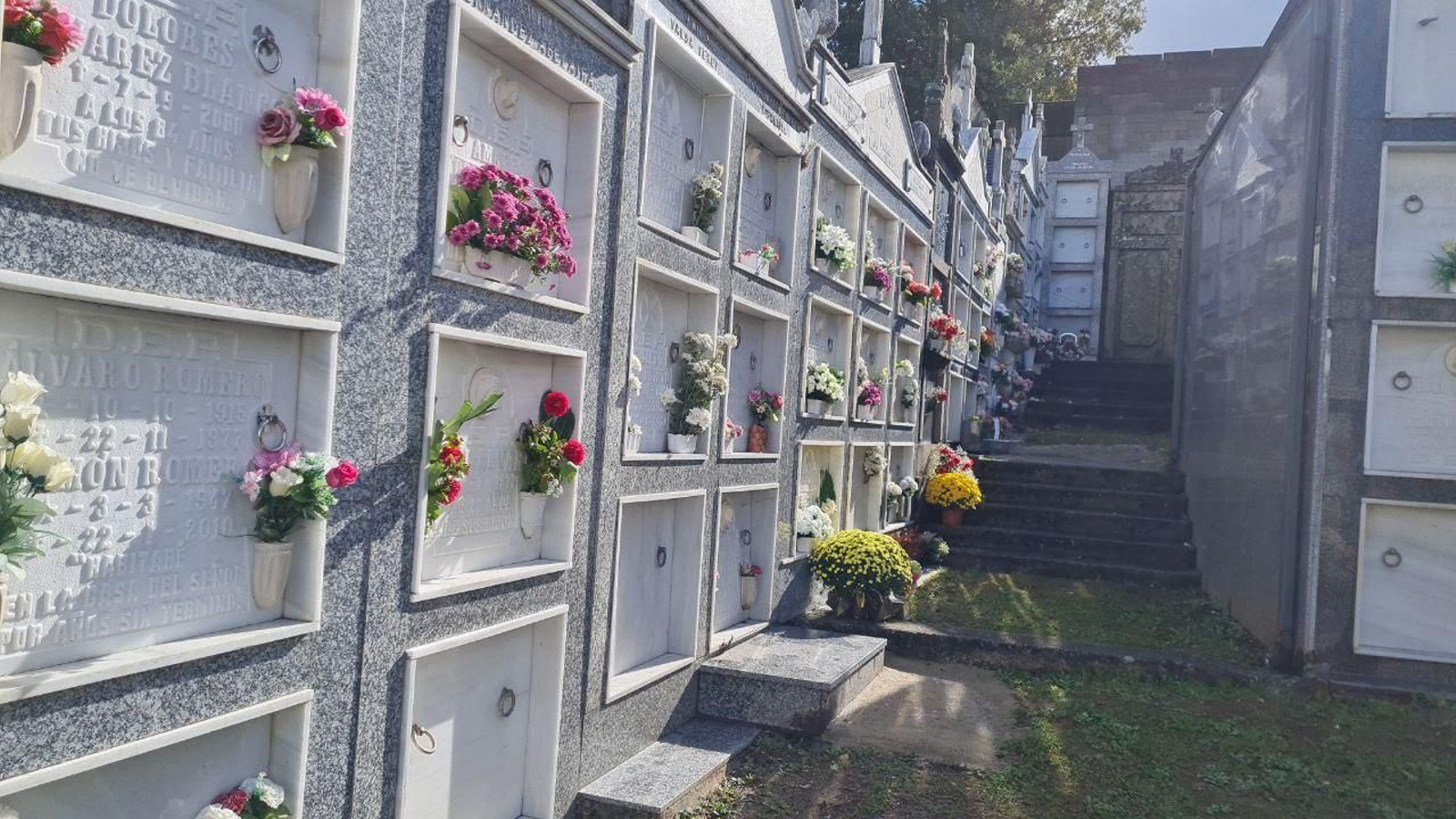 Cementerio de A Pobra de Trives. // R.M.