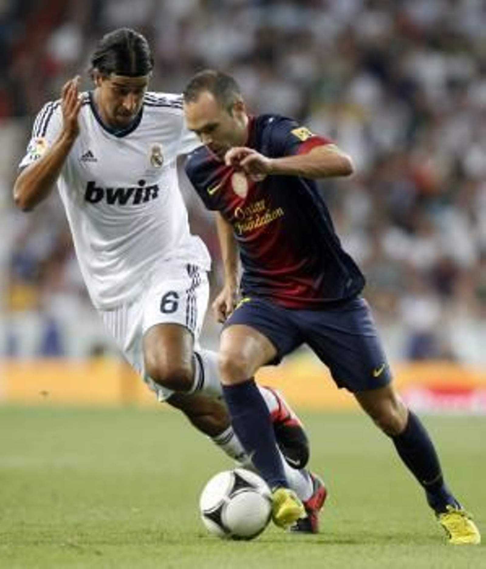 El jugador del F.C. Barcelona, Andrés Iniesta (Foto: EFE)