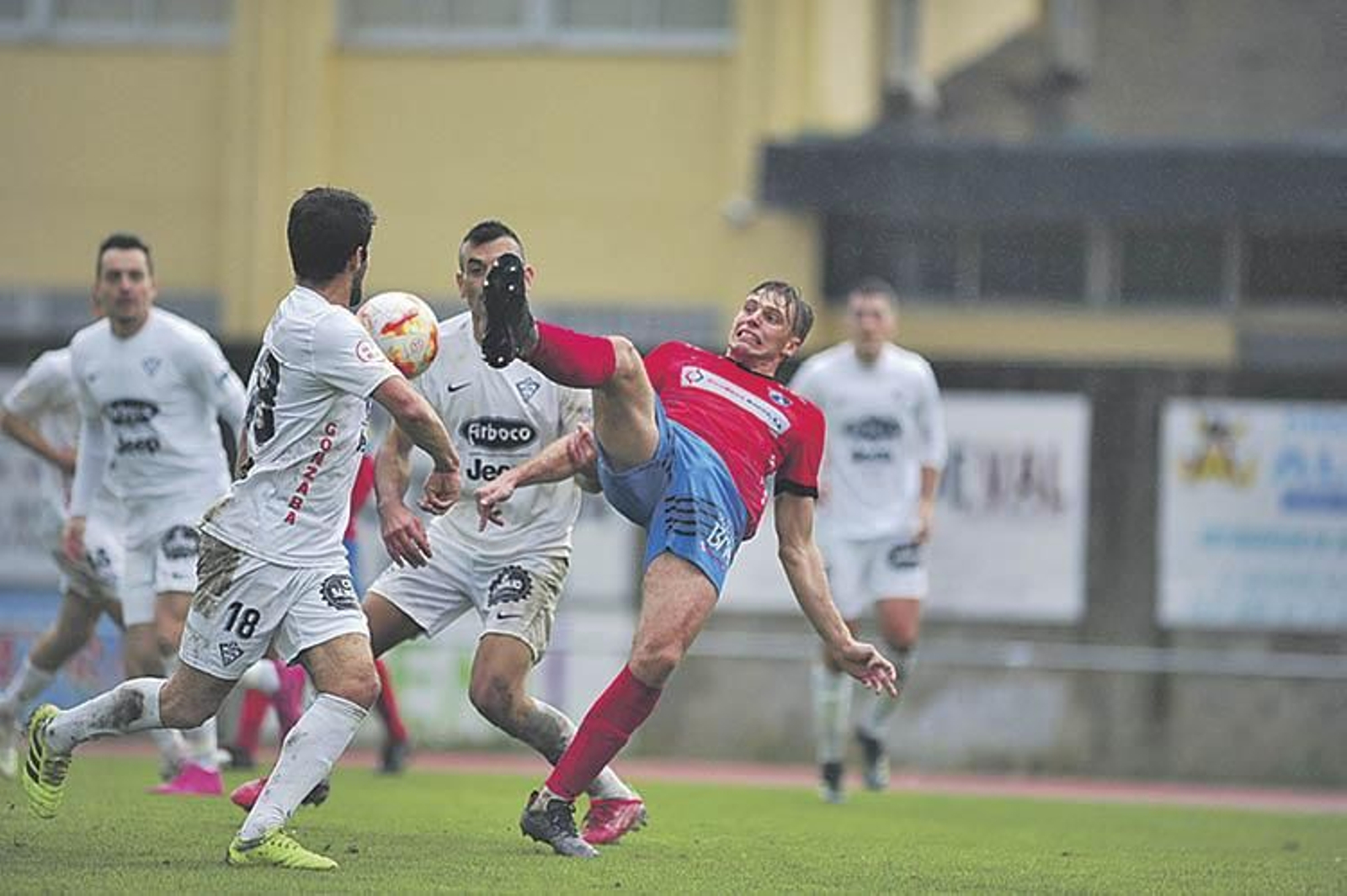 El local Andrés Calvo es duda. JOSÉ PAZ