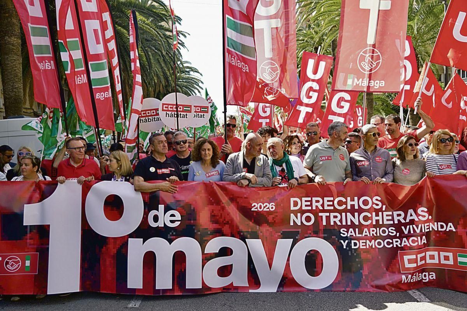 Cabecera de la manifestación principal de UGT y CCOO en Málaga.