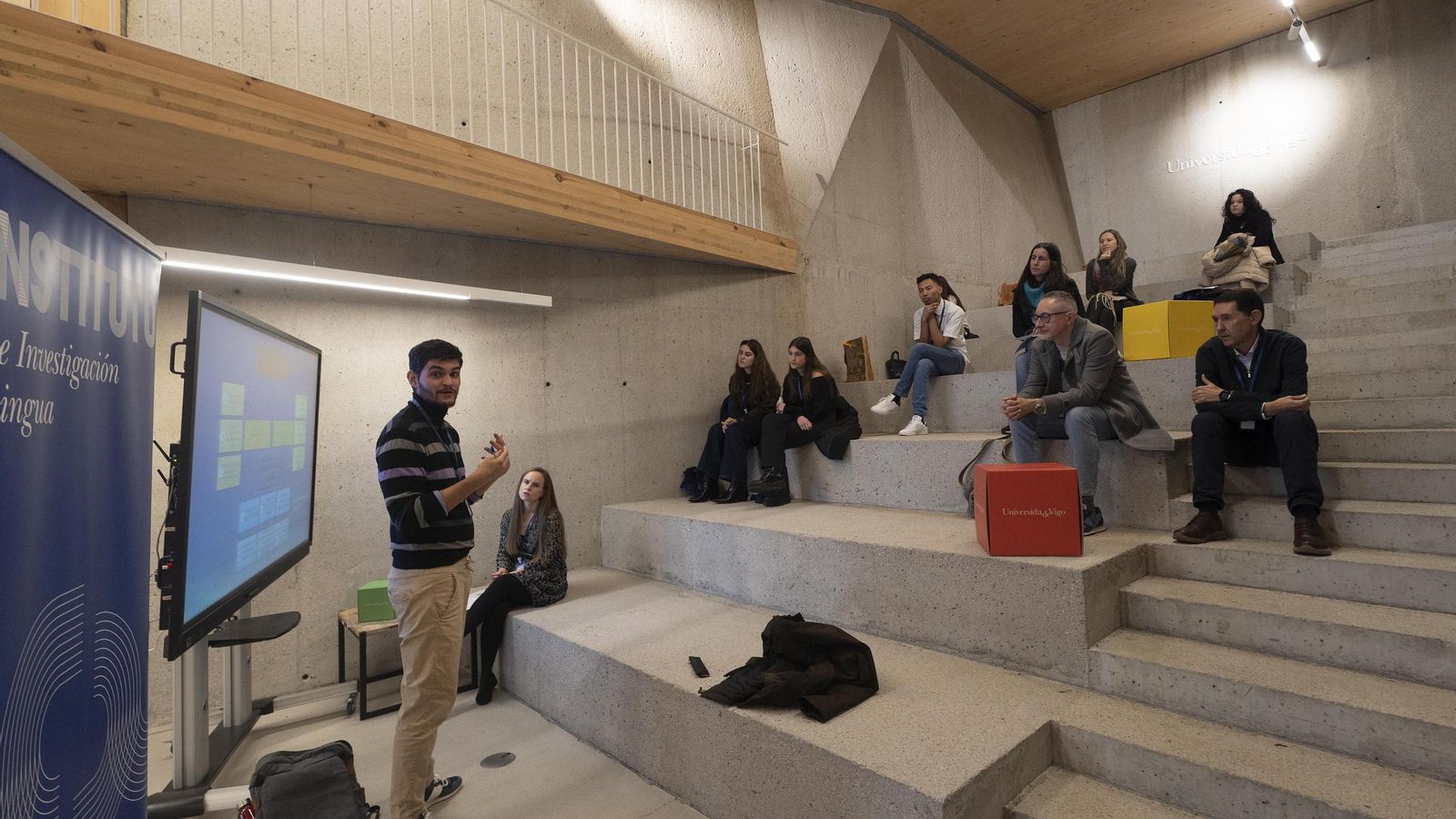 Una de las ponencias celebradas ayer en Redeiras.