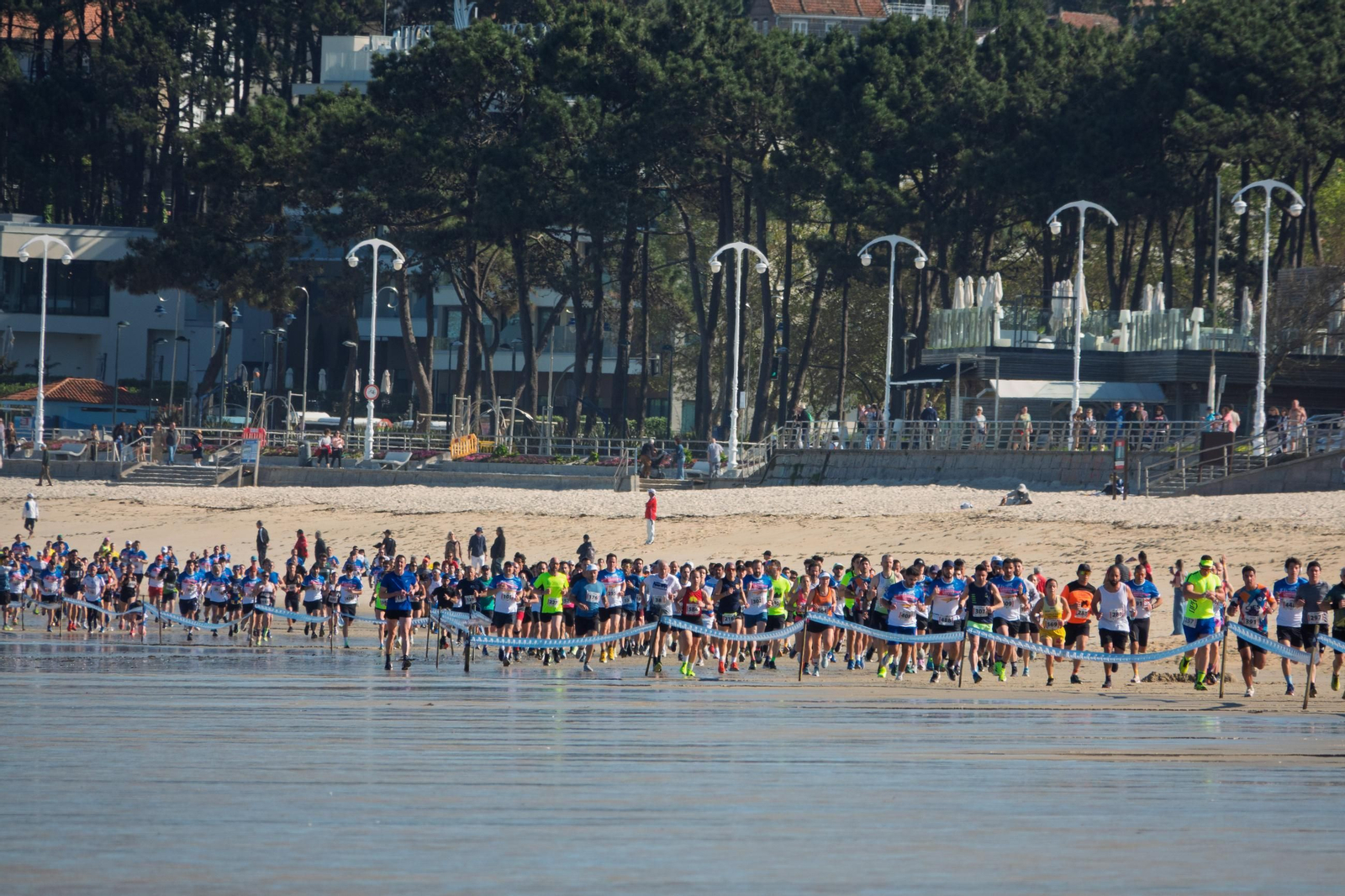 Galería | Más de un millar de participantes en la RunRun Vigo de Samil