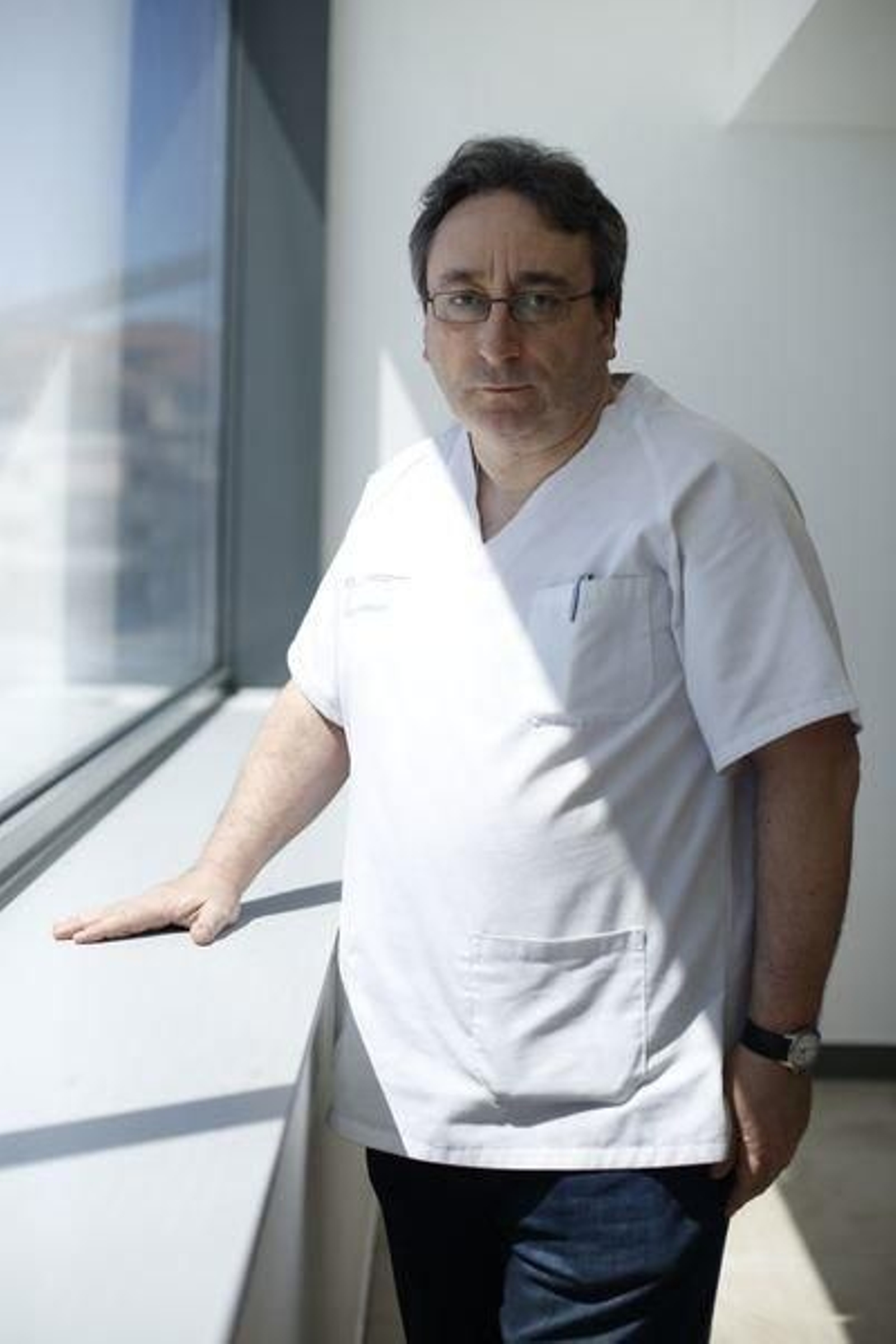 Ourense. 29/05/2019. Reportaje sobre la esclerosis m..ltiple en el CHUO. En la foto  Daniel Apolinar Garc..a.Foto: Xes..s Fari..as