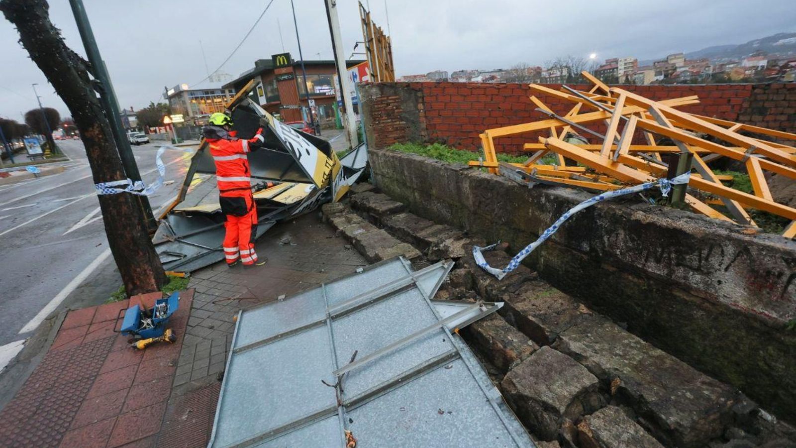 GALERÍA | Los estragos de la borrasca Herminia en Vigo