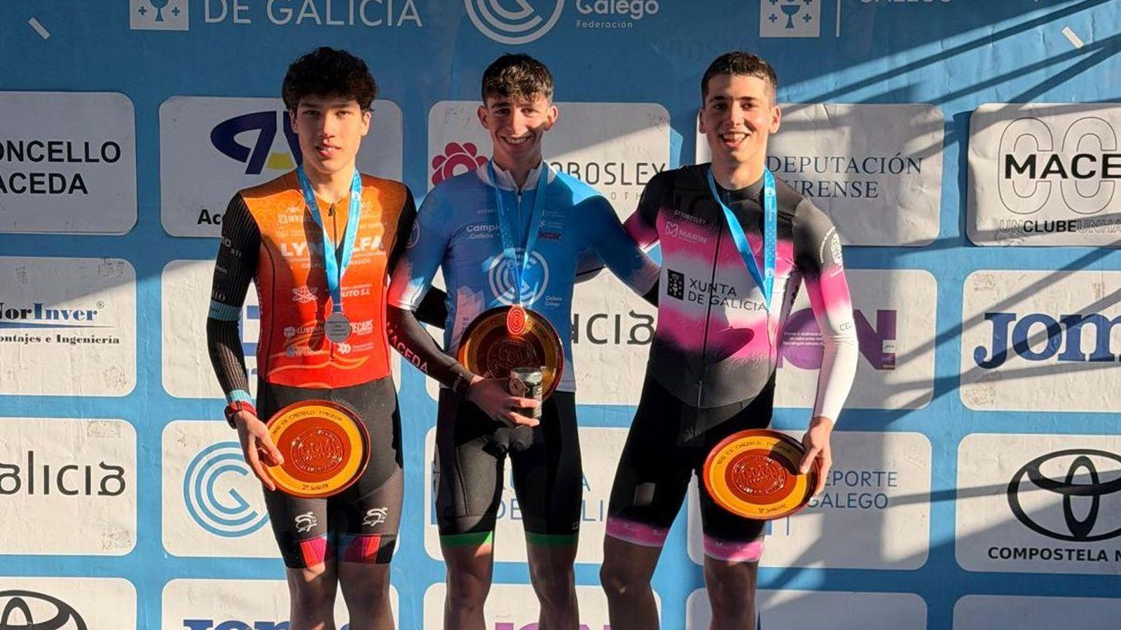 Marcos Rodríguez del Academia Postal Maceda campeón del Campoenato Gallego en la categoría junior.