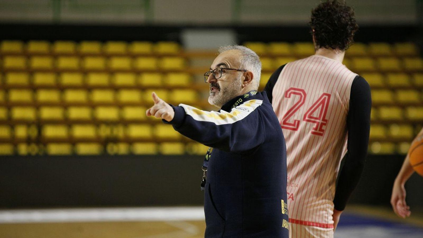 Moncho López, técnico del COB.