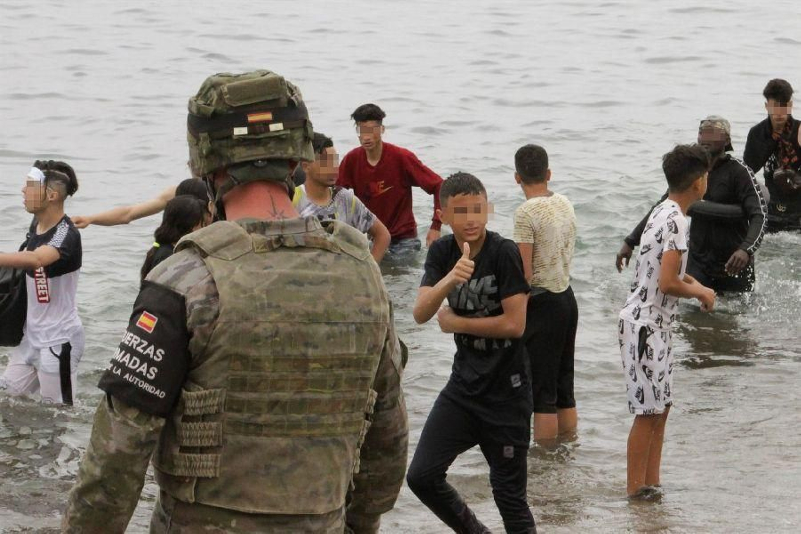 Invasión de inmigrantes en Ceuta 01