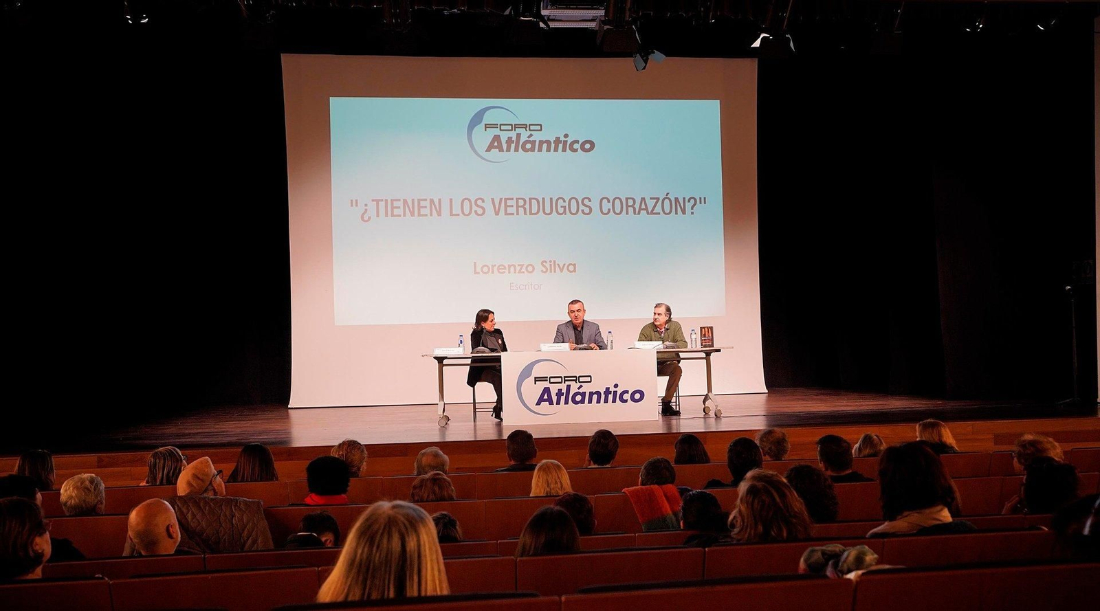 Lorenzo Silva en el Foro Atlántico.