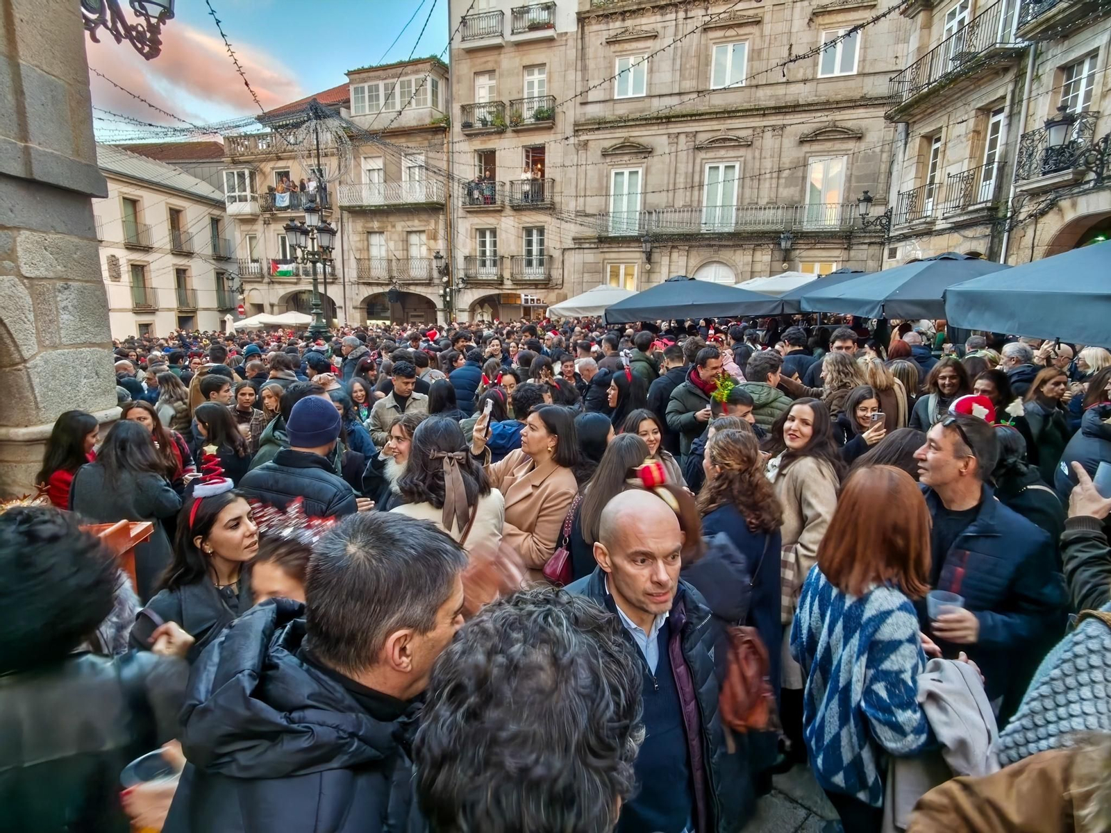 Galería | La Tardebuena rebosa las calles de Vigo