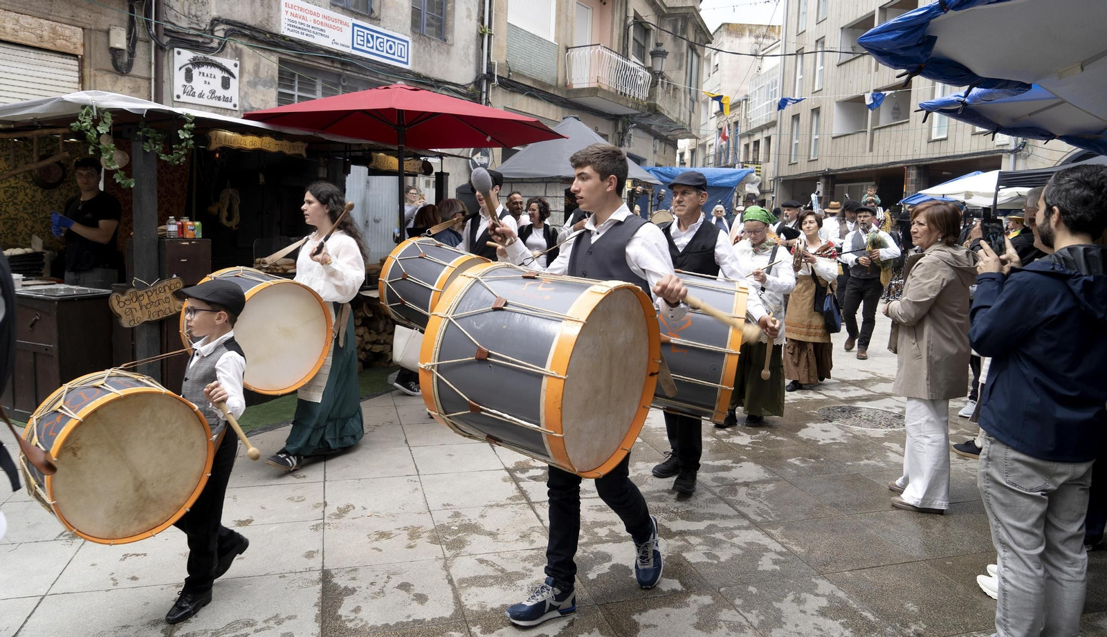 Galería | La villa de Bouzas revive un año más la Fiesta de la Brincadeira