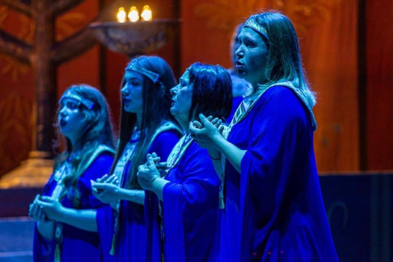 Galería | Castrelos se viste de gala para la ópera 'Nabucco'