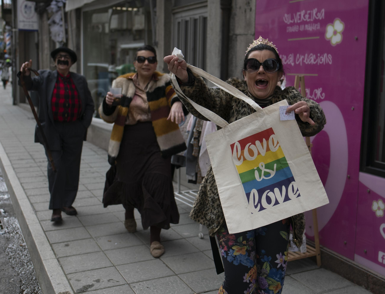 Galería | El sol hace acto de presencia en la mañana de sábado de Entroido de Xinzo de Limia