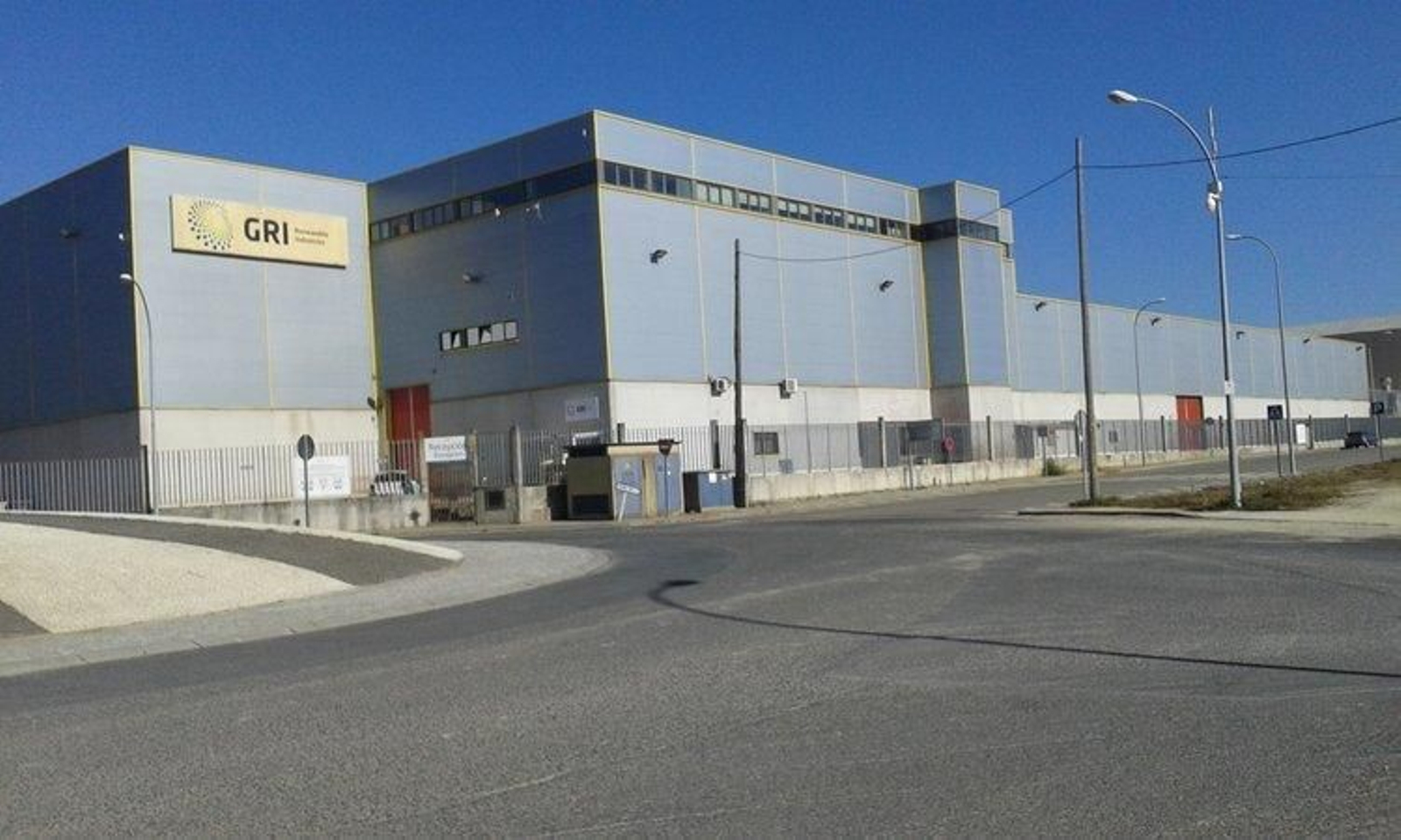 Instalaciones de la empresa GRI, en el parque empresarial de Carballiño.