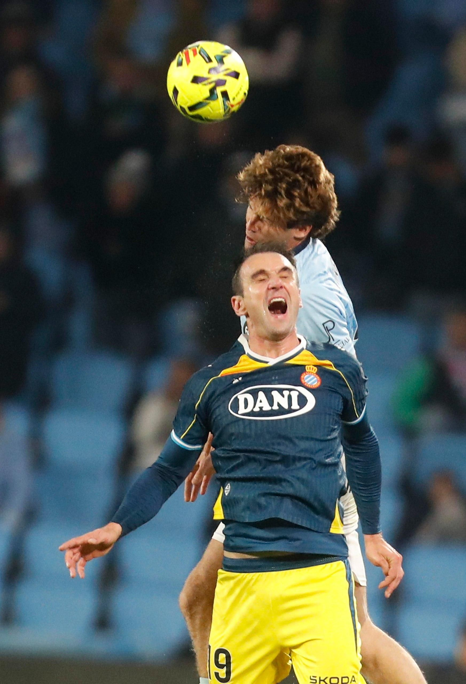 Galería | Decepción en Balaídos por la derrota del Celta ante el Espanyol