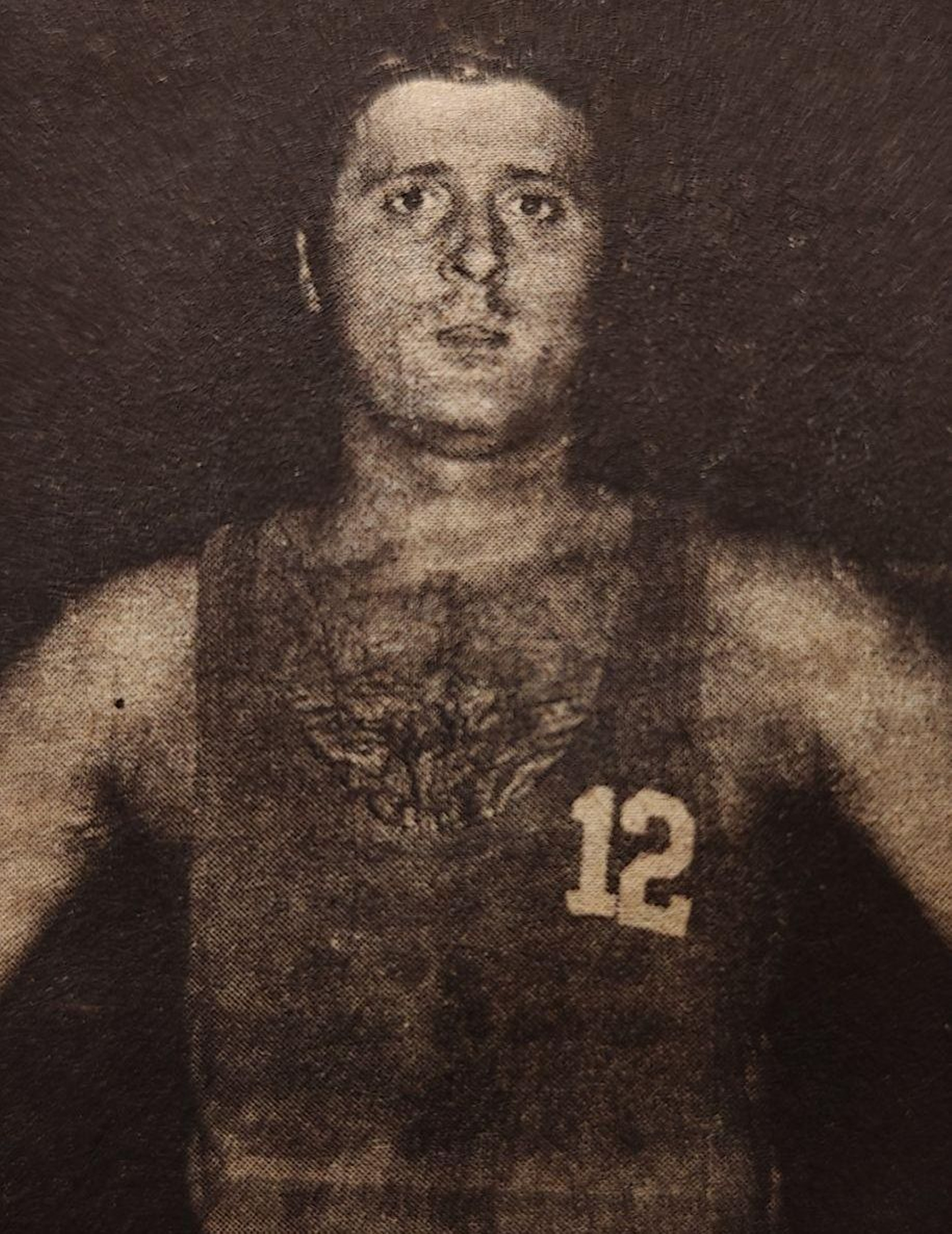 Enrique reapareció y convenció.