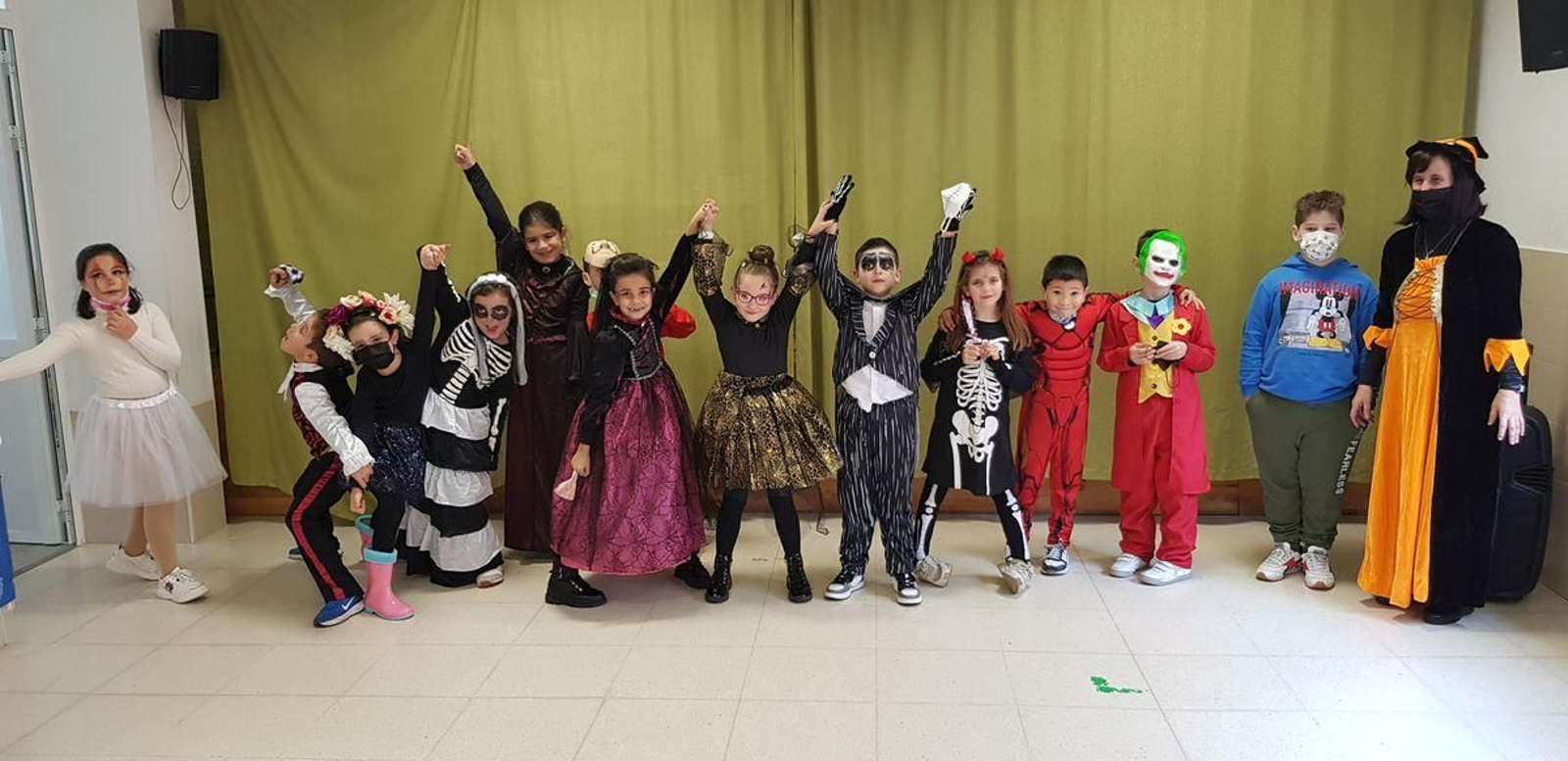 A Inmaculada. Alumnos e profesores pasárono en grande.