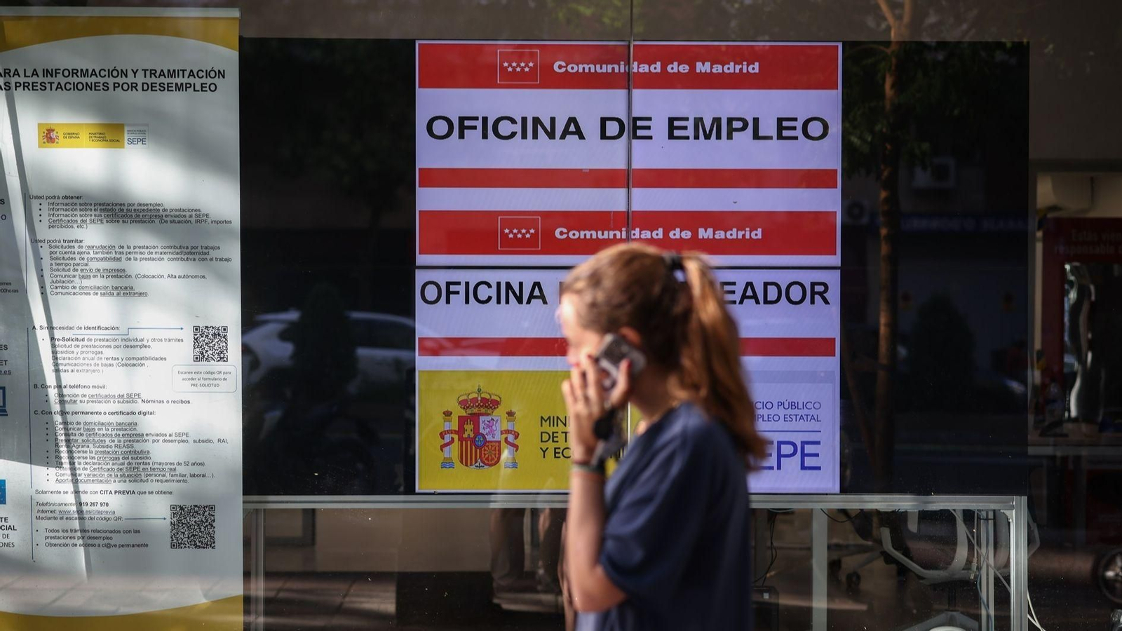 Fachada de una Oficina de Empleo.