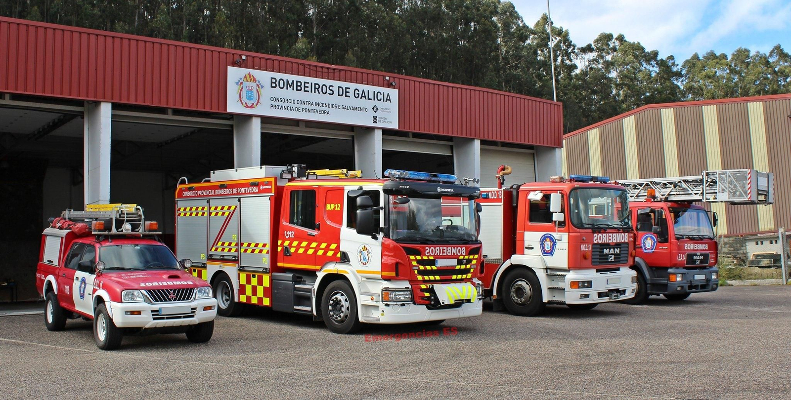 Dotaciones del Parque de Bomberos de Ribadumia, dependiente del Consorcio Provincial.