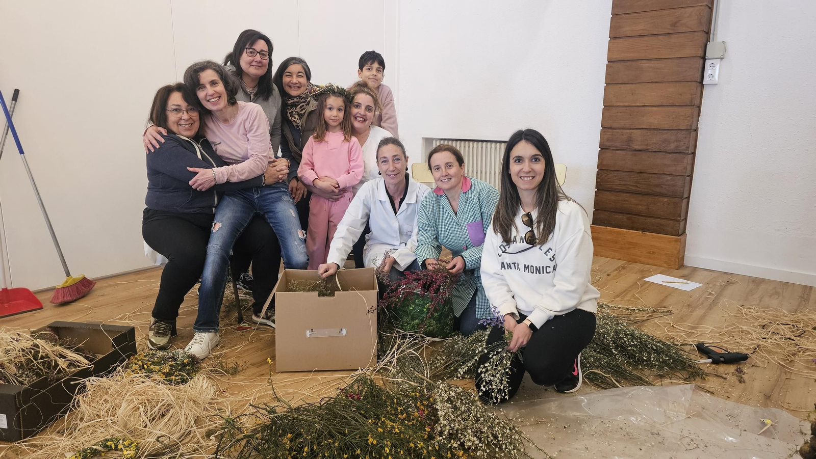 Os Maios no colexio Sagrado Corazón de Celanova