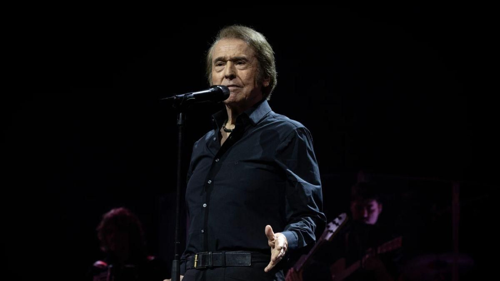 Raphael en su concierto del Movistar Arena, en Madrid.