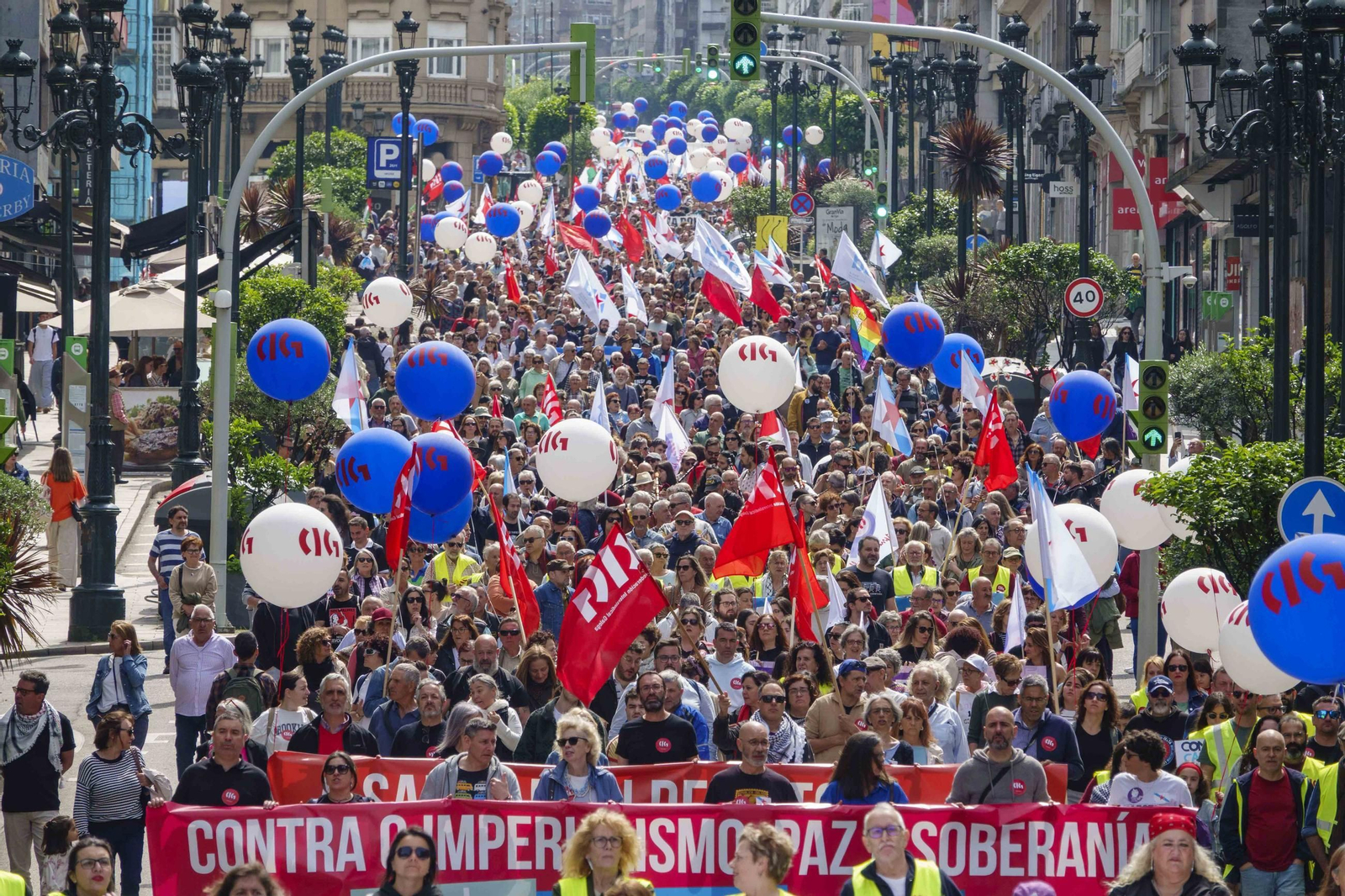 Galería | Jornada de reivindicaciones por el Día del Trabajador en Vigo