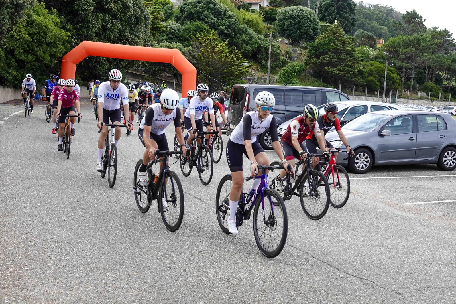 Galería | El ciclismo se da cita en Baixo Miño con el Desafío Talaso Atlántico