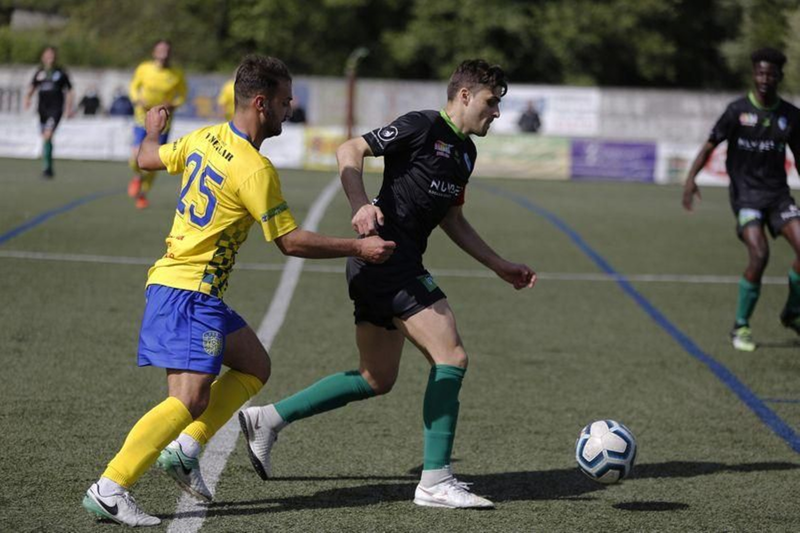 El partido entre el Polígono y el Barbadás (Xesús Fariñas)