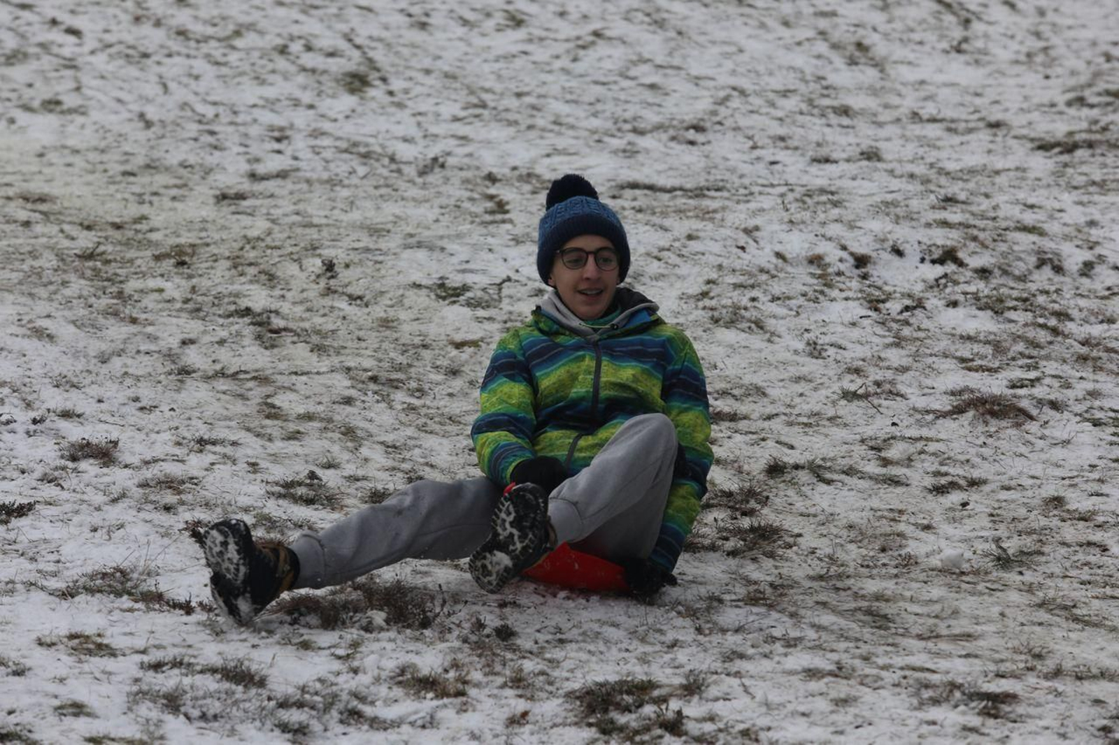 Jornada de esquí en la nieve (Foto: José Paz)