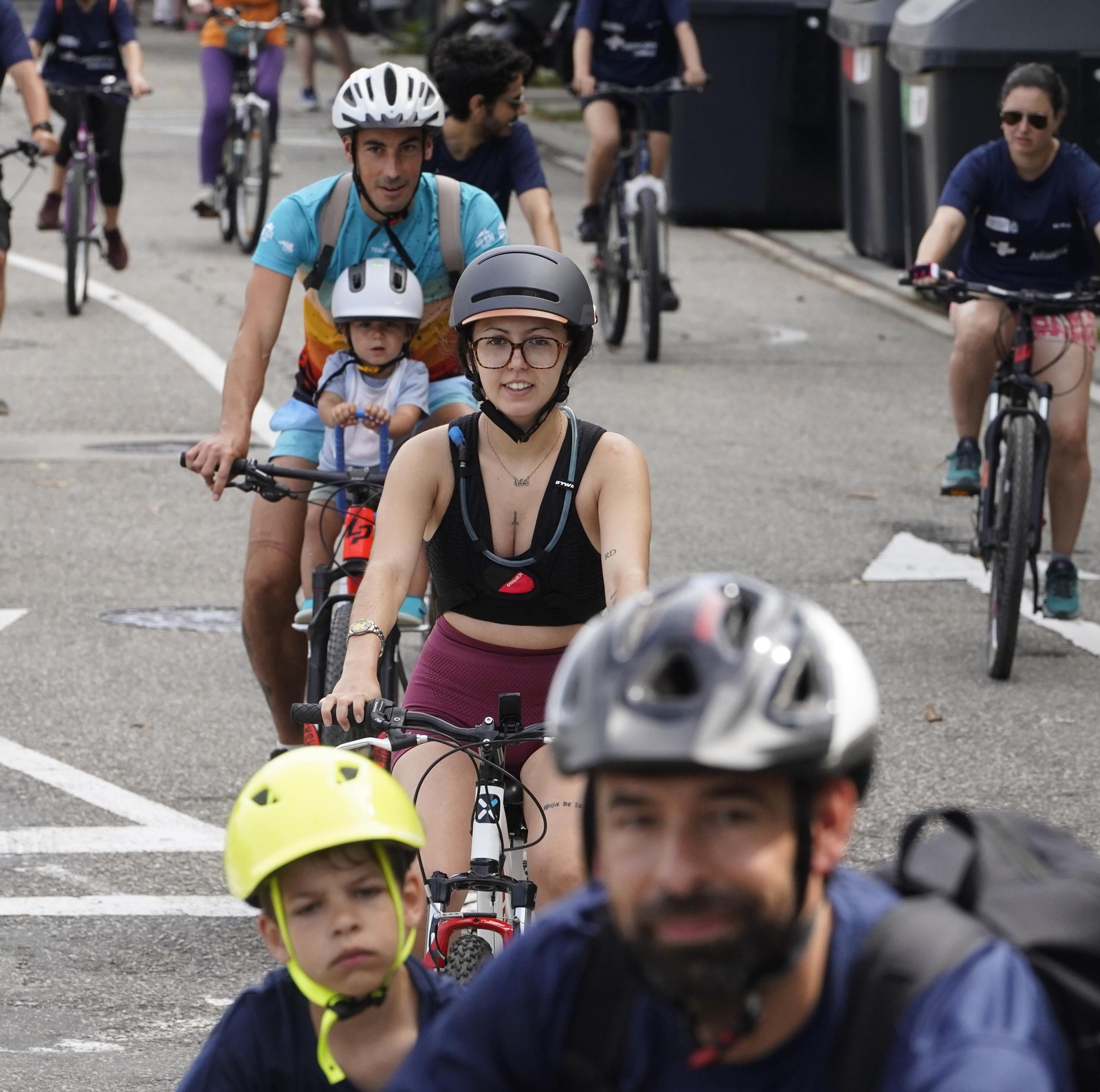 Galería | El ciclismo toma Vigo con la primera edición del Día de la Bici de Atlántico