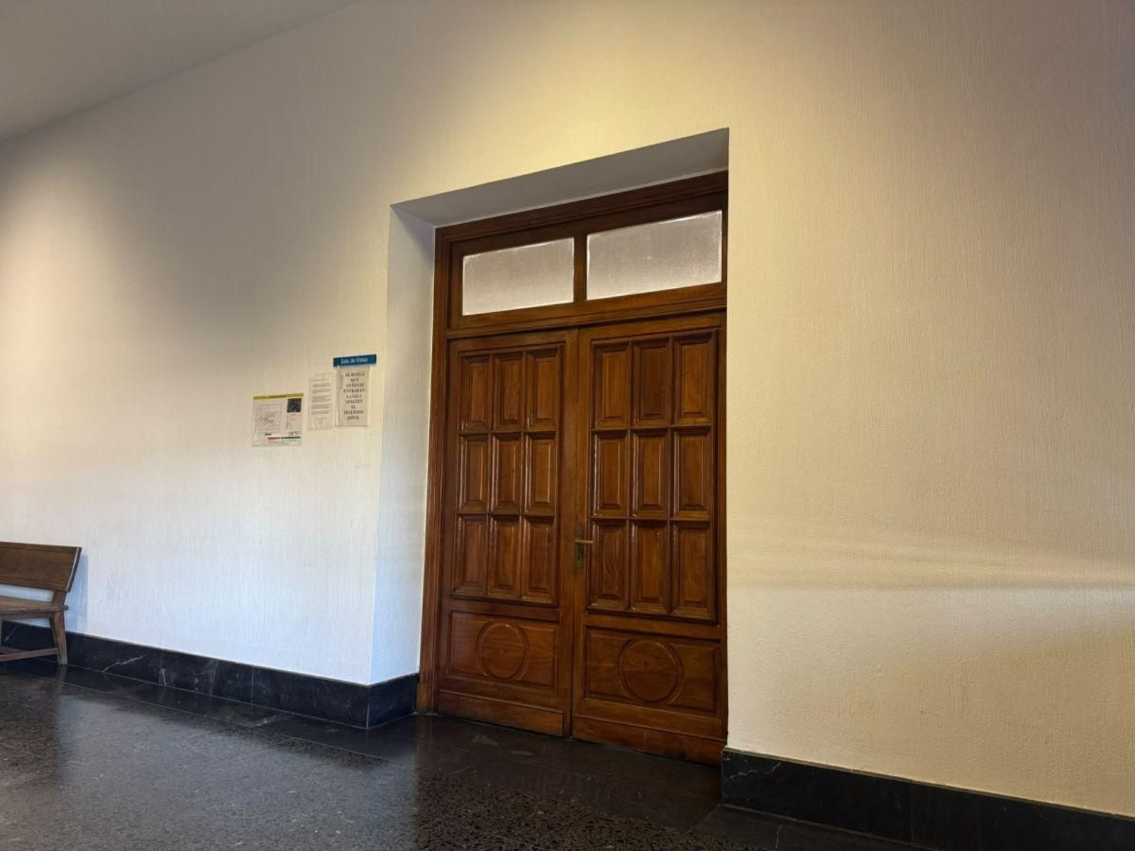 La audiencia preliminar se celebró ayer en la Audiencia Provincial a puerta cerrada.