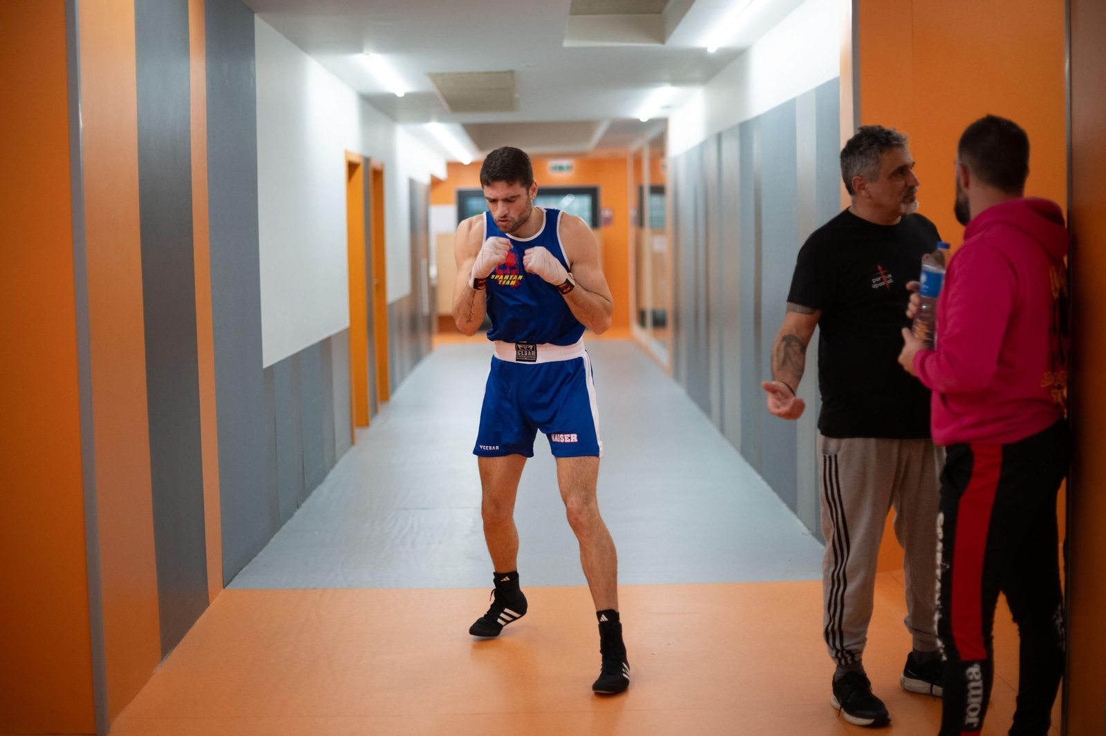 Galería | El boxeo vive una velada espectacular en la vuelta de Simón González a un ring