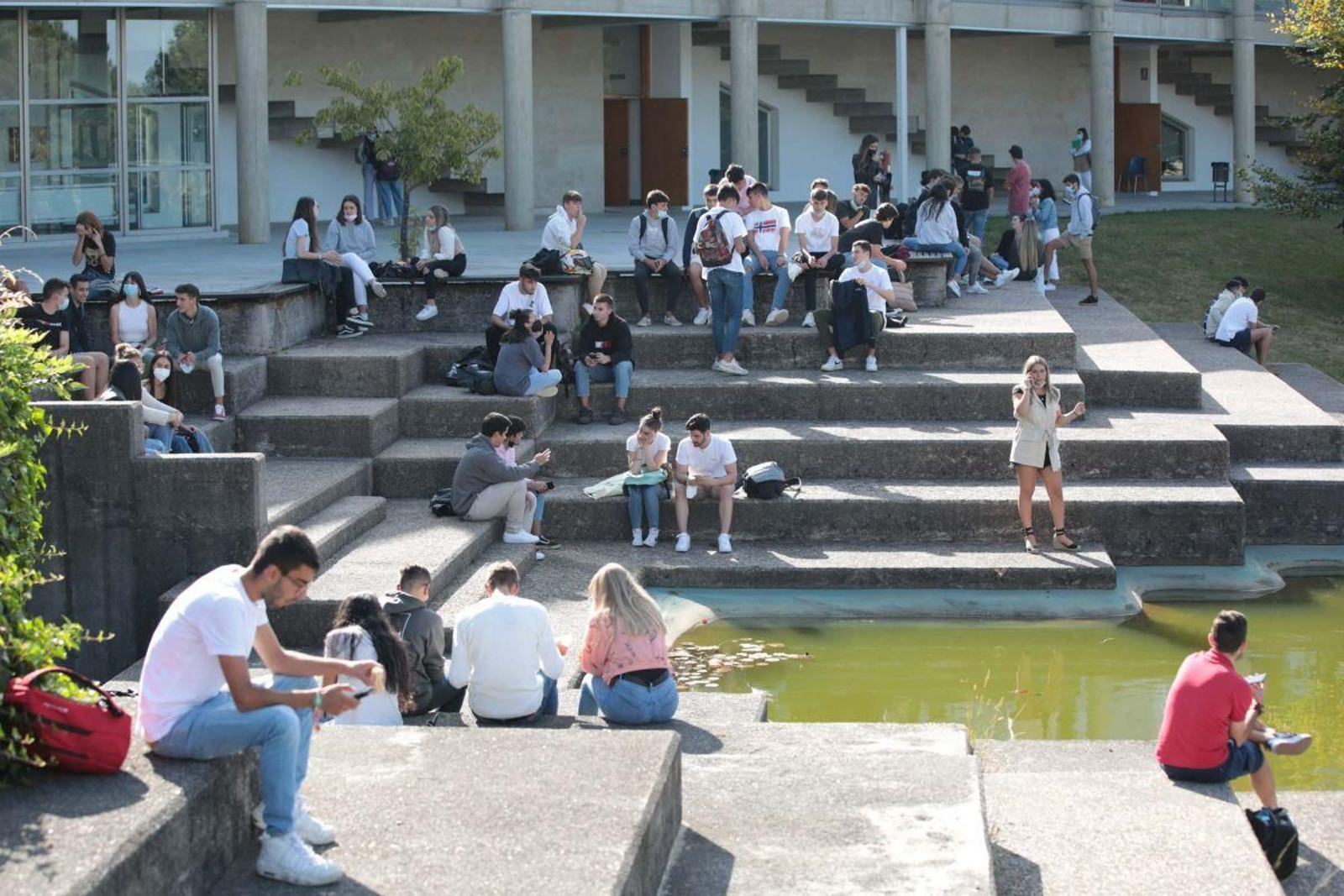 Cerca de 2.000 alumnos de primero comenzarán las clases en el campus vigués el próximo lunes.