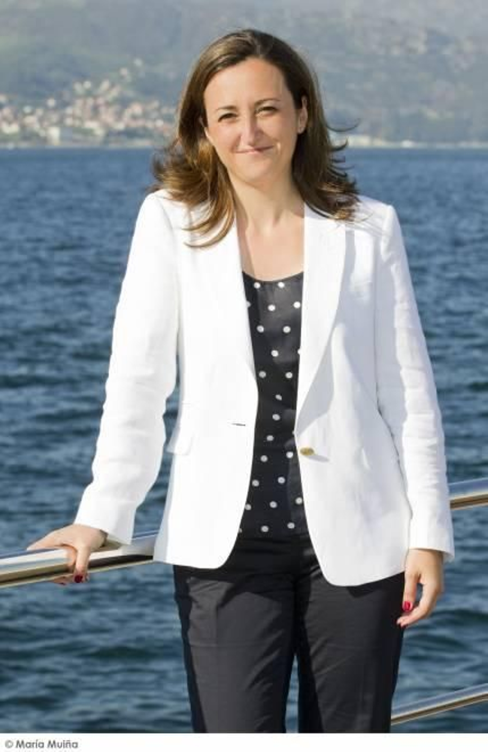 PP, Teresa Egerique, Doctora en Periodismo, profesora en la Universidad de Vigoy jefa de Comunicación del Puerto de Vigo.
