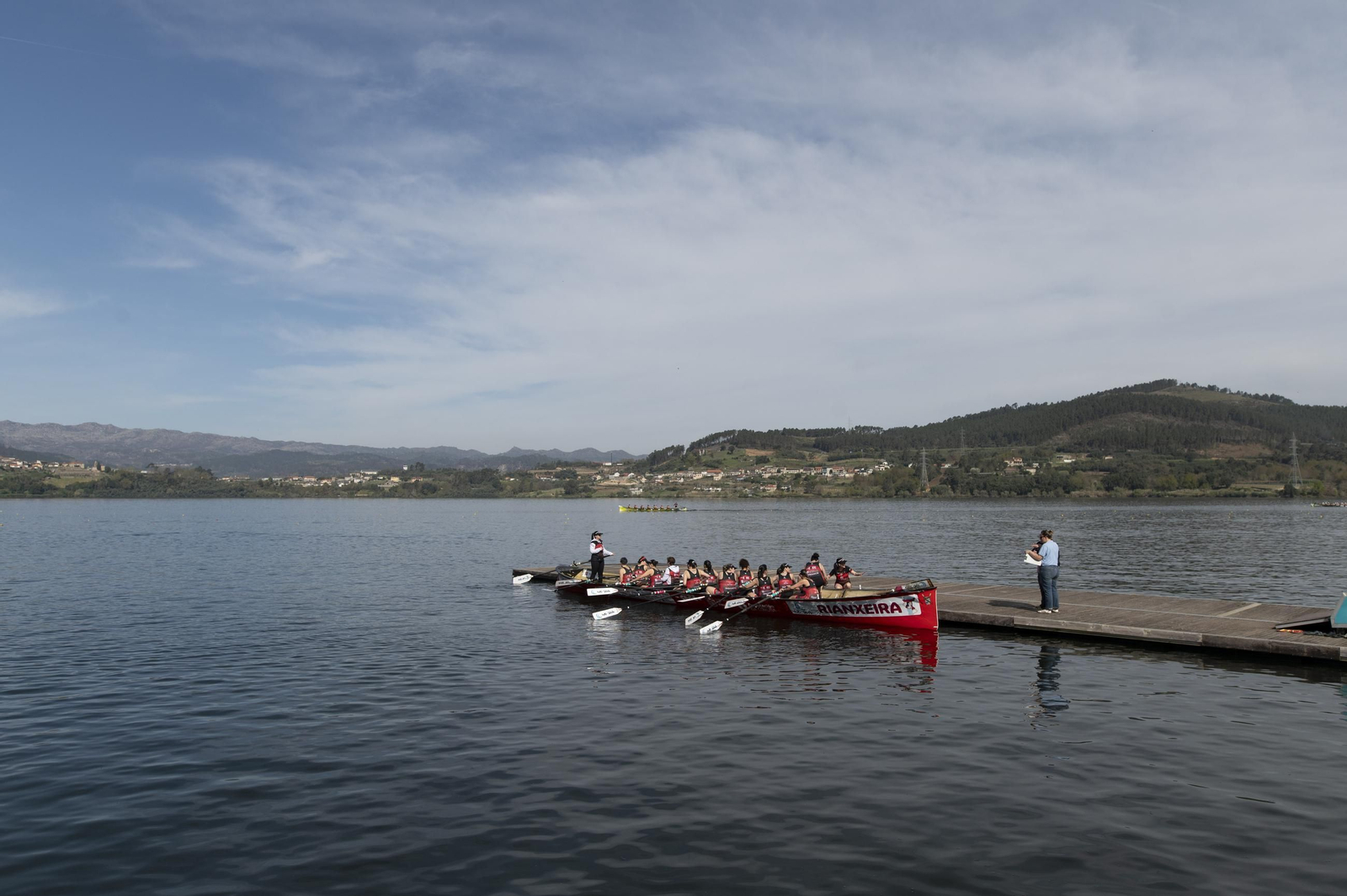 Galería | Las traineras conquistan y brillan en Castrelo de Miño