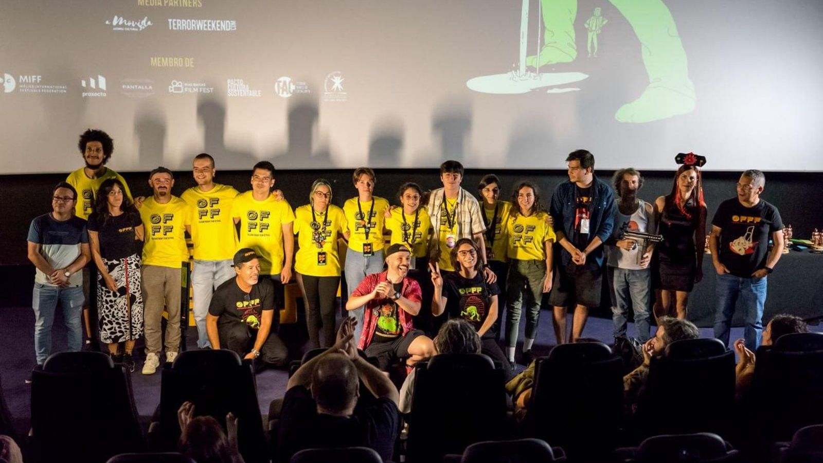 El equipo del Galician Freaky Film Festival durante la gala de clausura del festival.