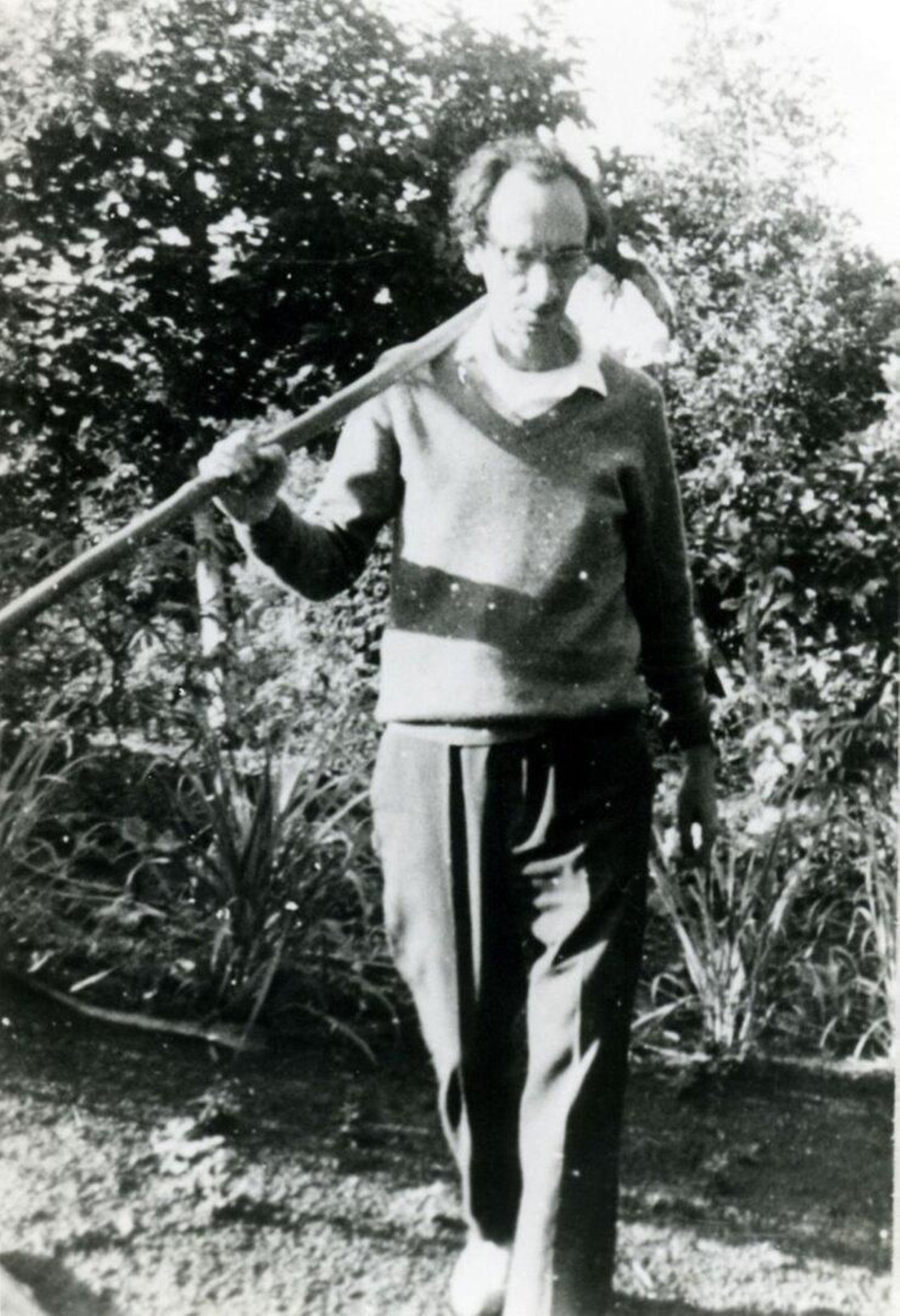 Velo no segundo exilio, en Brasil.