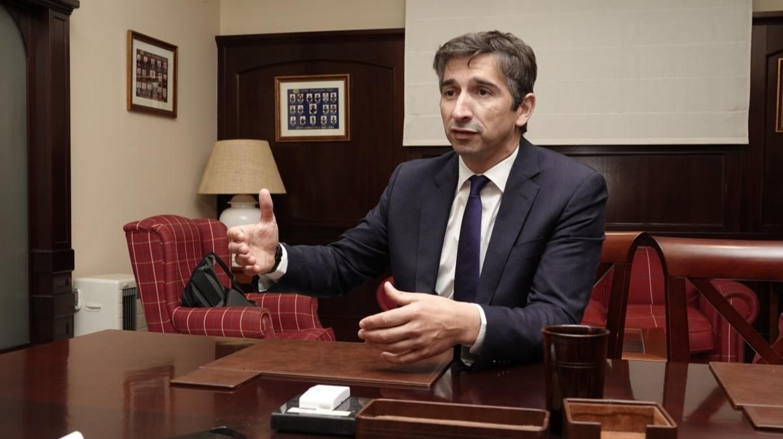 El presidente del Puerto de Leixoes-Oporto-Viana, Nuno Araujo, ayer en Vigo, en Círculo de Empresarios.