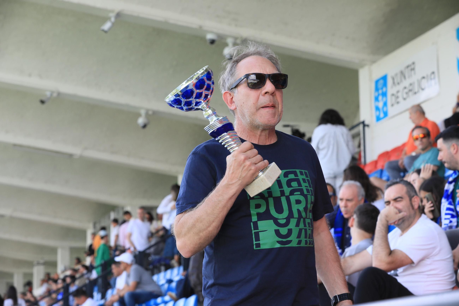Galería | El Estadio de O Couto vive otra derrota, polémica, del Ourense CF