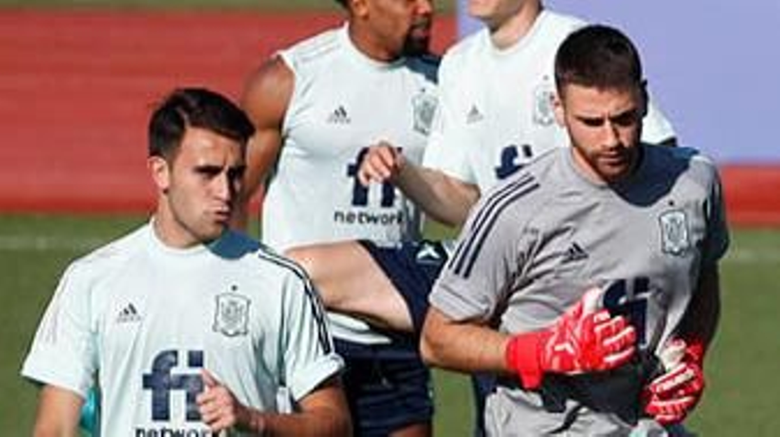 Eric García y Unai Simón.