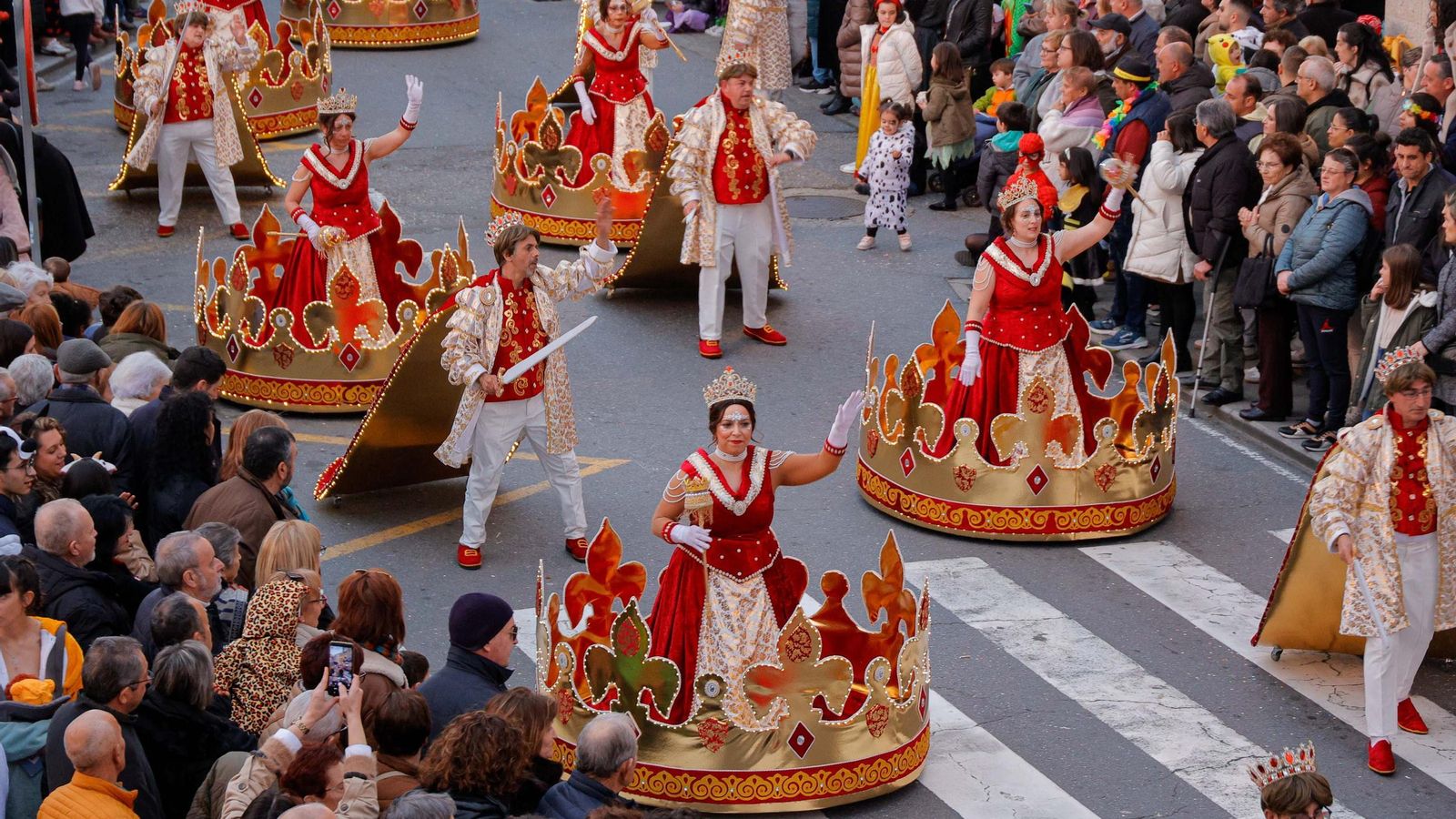 Galería | Desfile de disfraces en el Entroido de Redondela 2025
