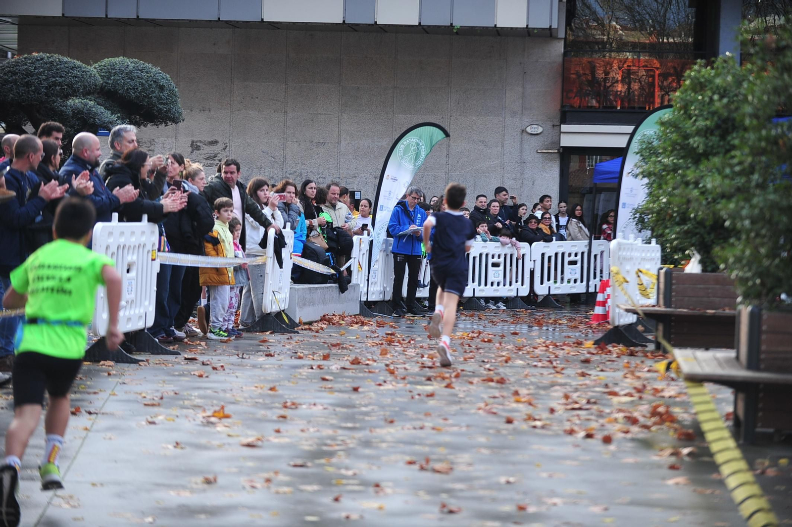 Galería | El futuro del triatlón gallego se cita en Ourense