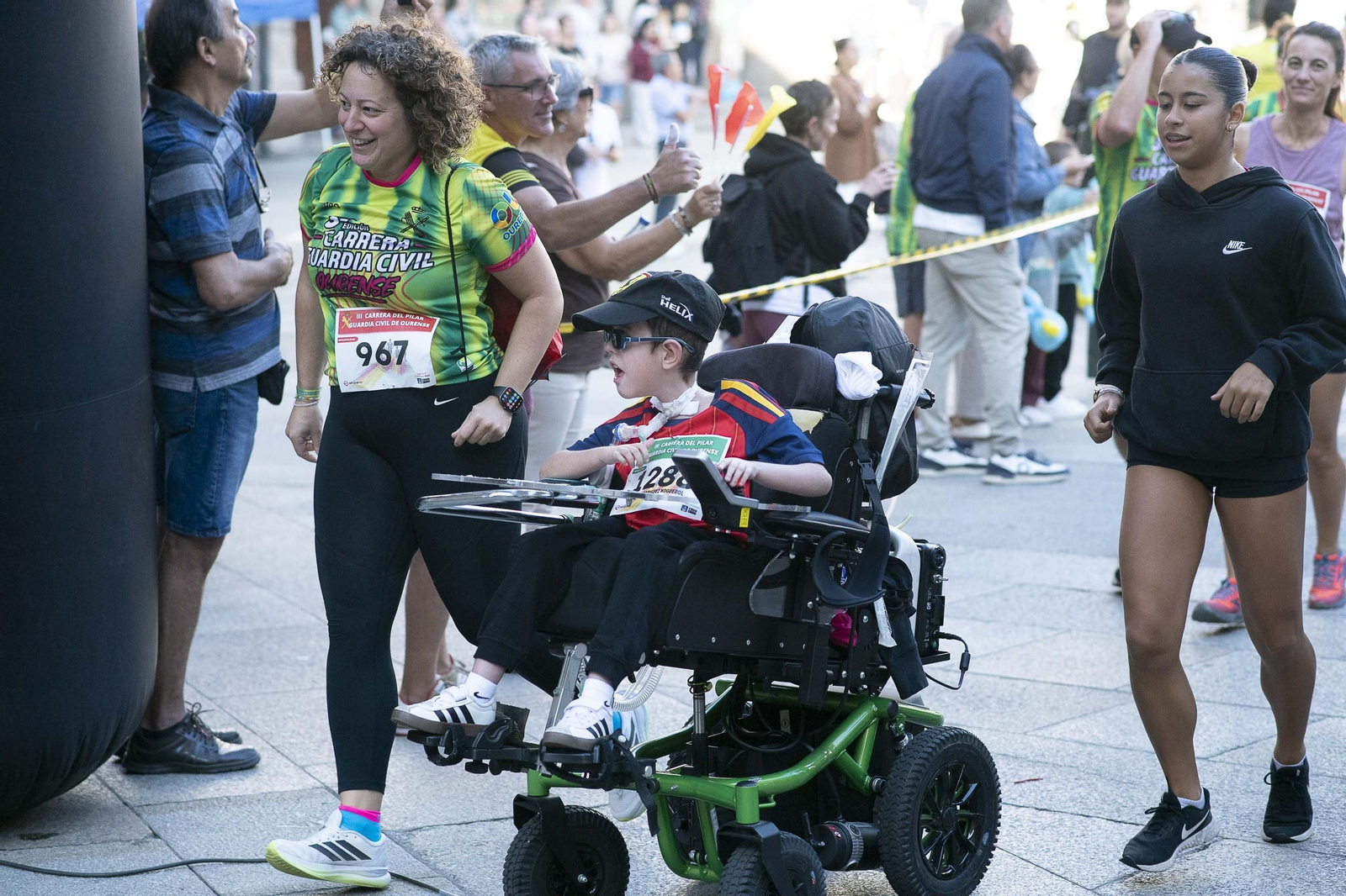 Galería | Ourense disfruta de la Carrera de la Guardía Civil un año más