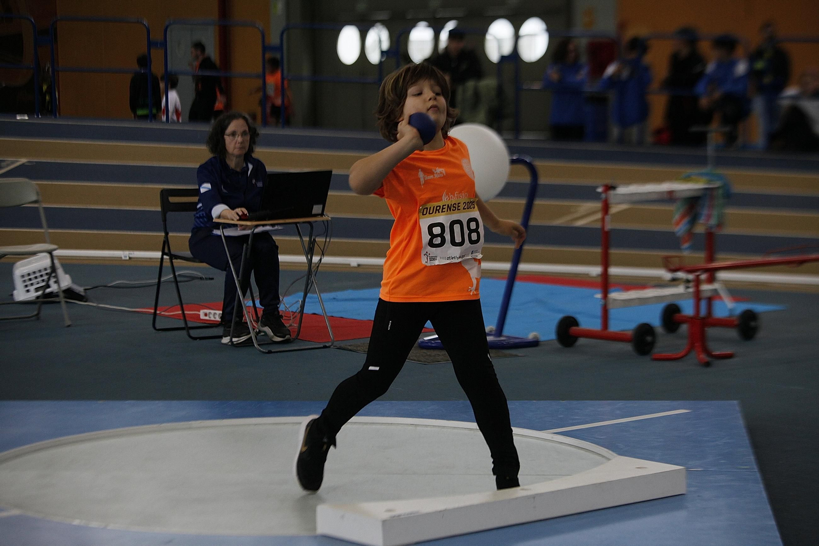 Galería | El futuro gallego dio zapatilla en Ourense