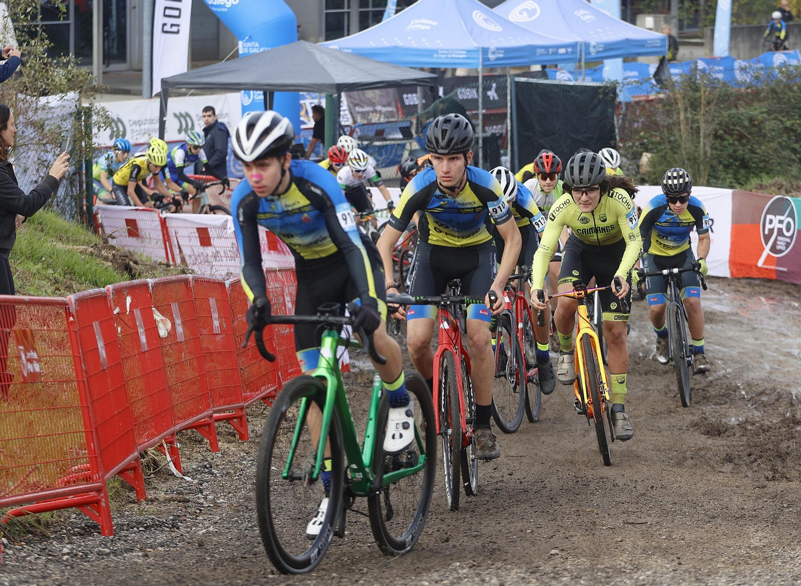 Galería | El ciclocross toma Porriño con una prueba puntuable de la Copa Galicia