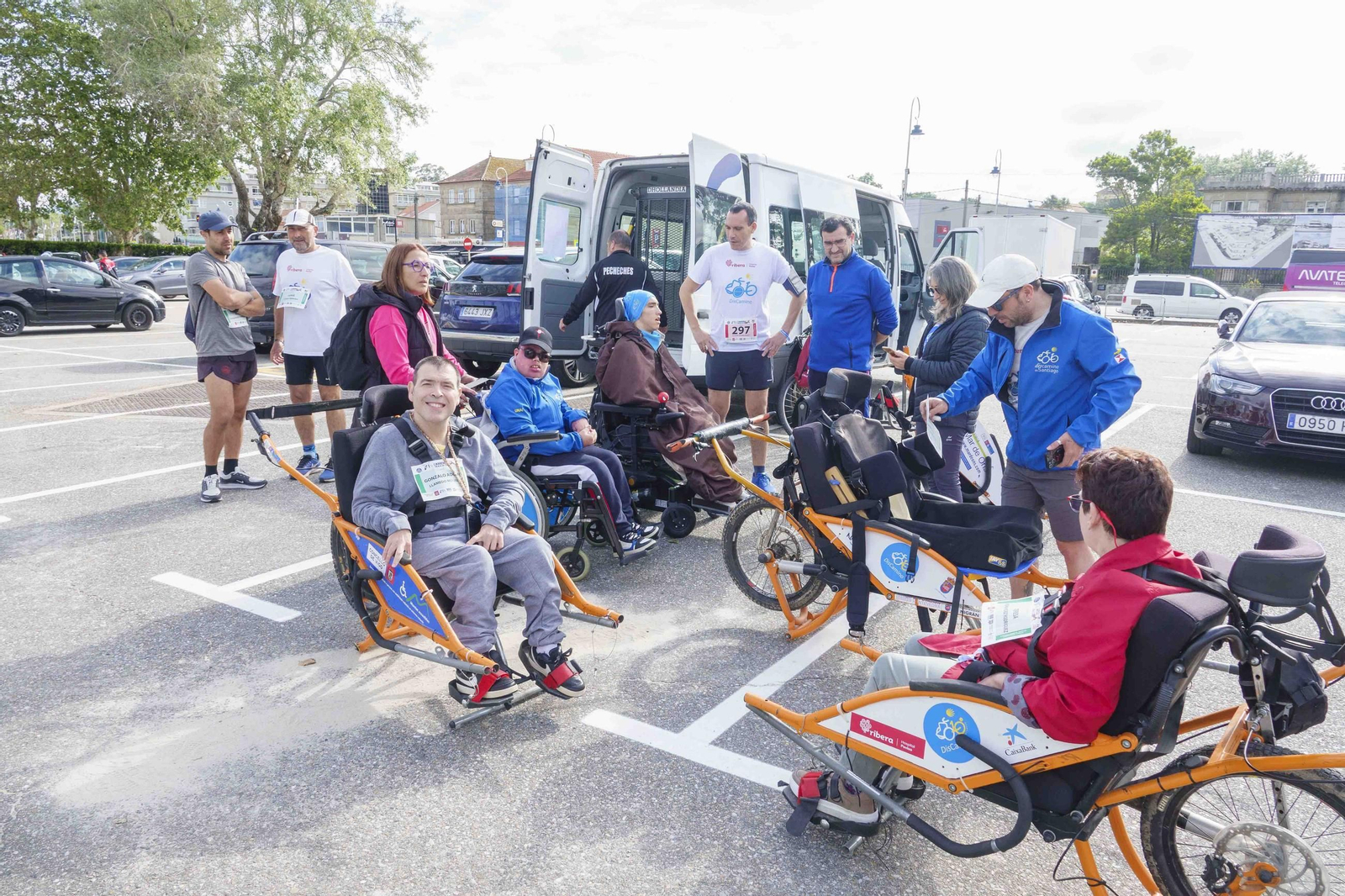 Galería | 1.000 corredores inundan Samil