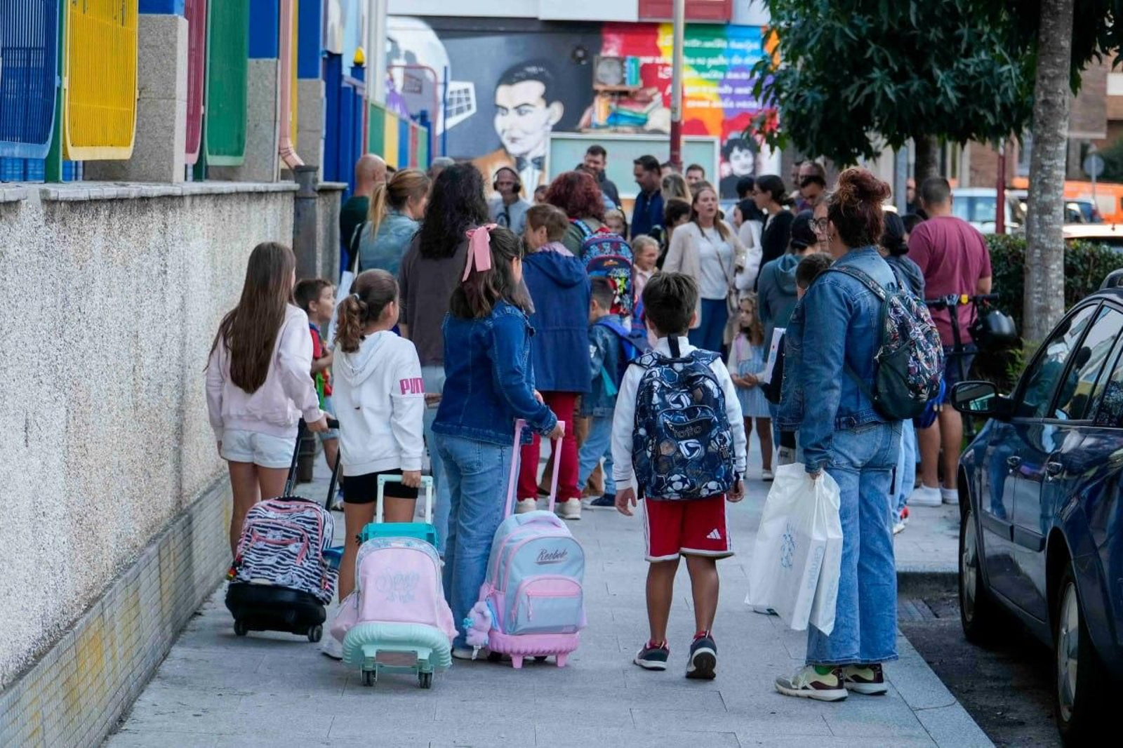 Galería | Vigo vuelve a las aulas entre abrazos, nervios e ilusión