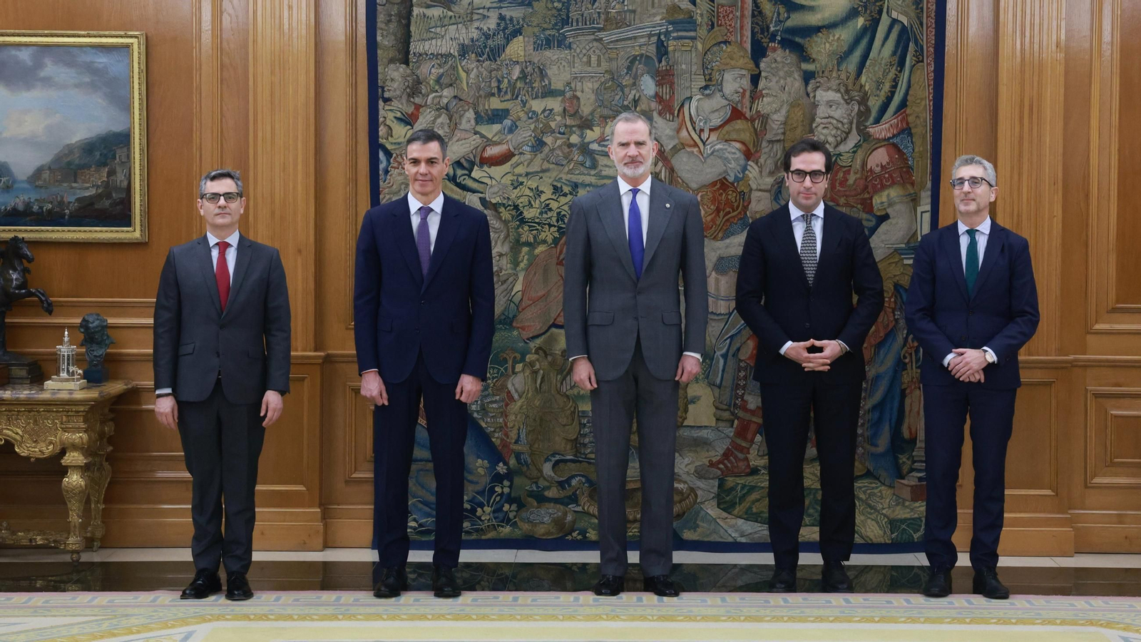 Carlos Cuerpo y Arcadi España, tras prometer sus cargos ante Felipe VI.