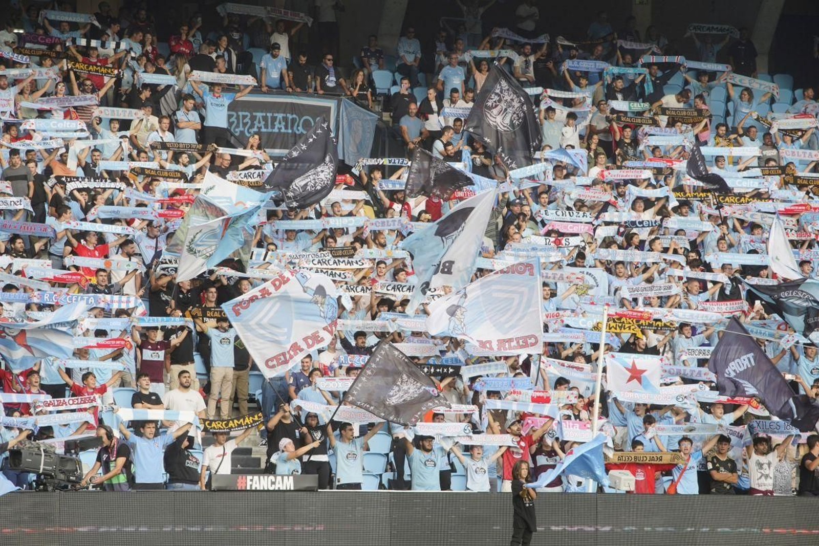 La afición celeste está convocada esta tarde en Balaídos para otro partido liguero.