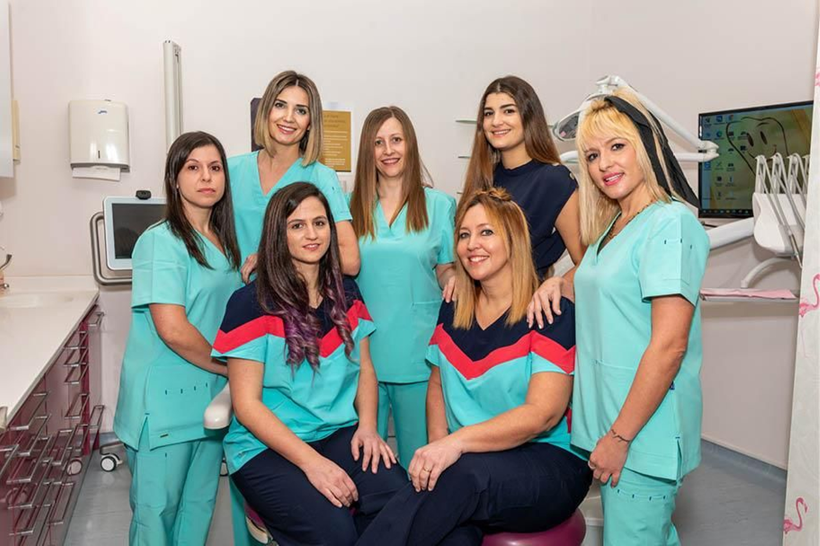 El equipo de Clínica Parracia.