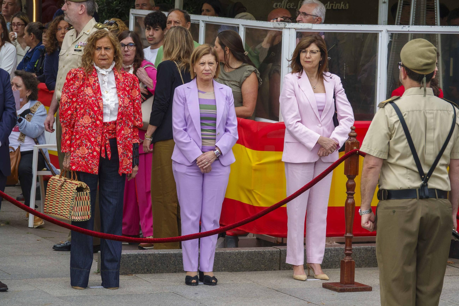 Galería | Comienza la programación del Día de las Fuerzas Armadas en Vigo